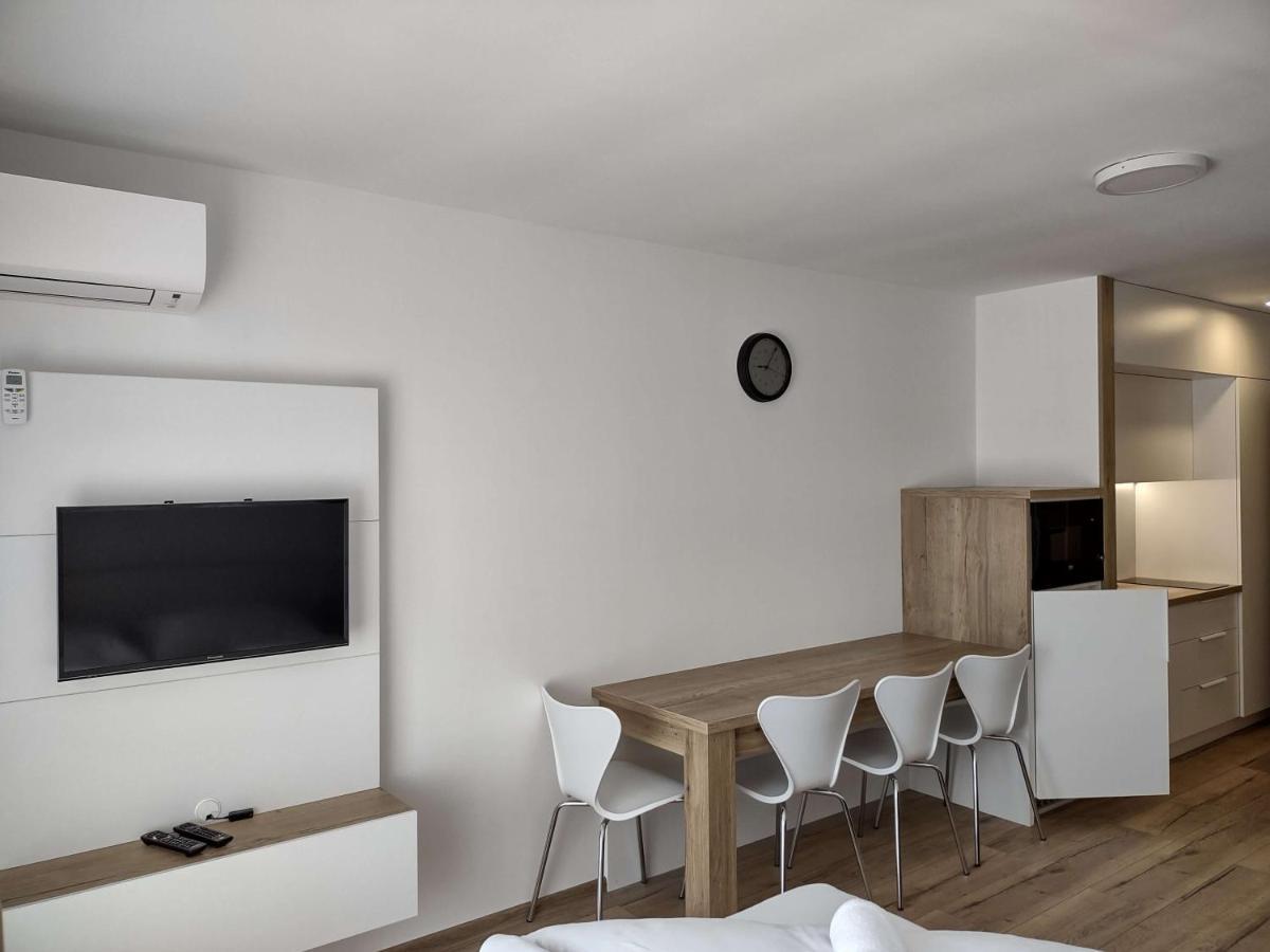 Apartman Kyjev 2 Podhájska Buitenkant foto