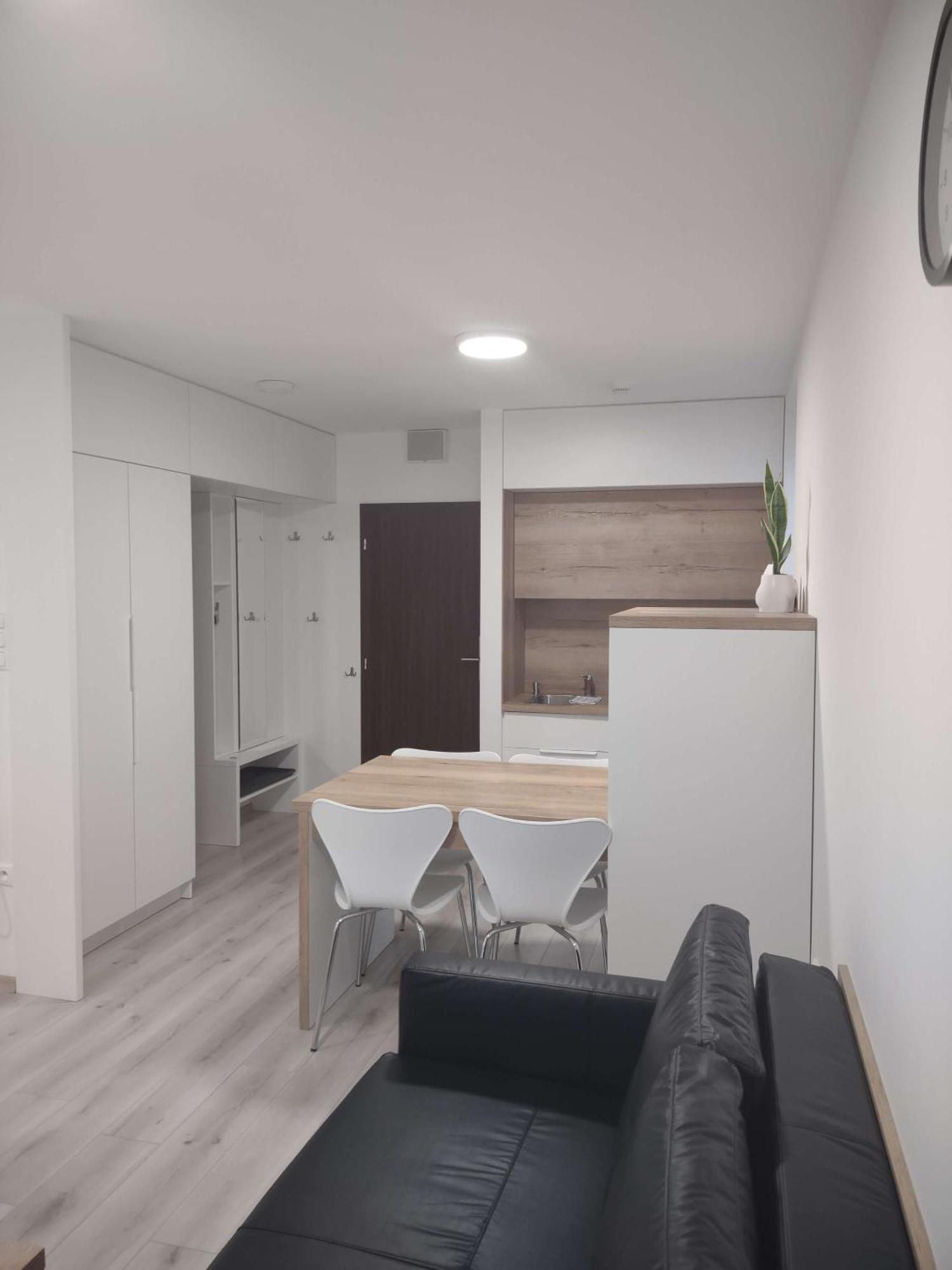 Apartman Kyjev 2 Podhájska Buitenkant foto